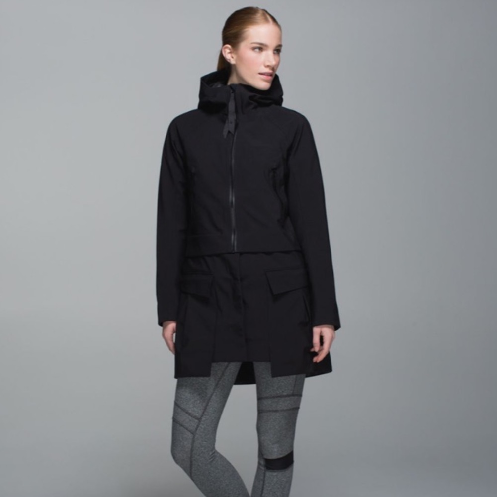 💥Rare💥Lululemon Rain Or Shine Jacket In Black Sz12